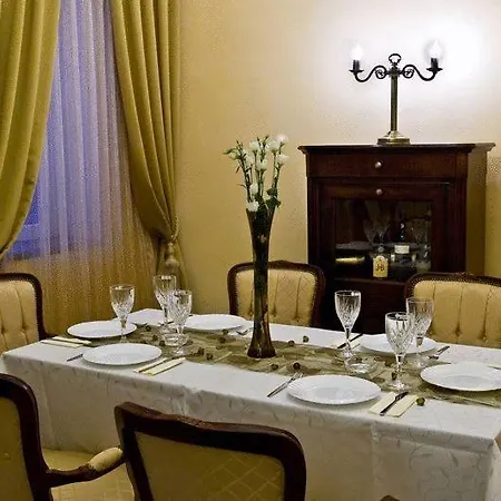 Maryo Hotel Ploiesti